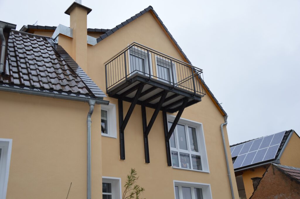 Balkonanlage Rauenthal pulverbeschichtet